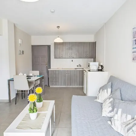 So8 Apartmán
